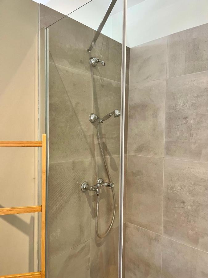 La Cour Carree - Chambres D'Hotes Carcassonne Ngoại thất bức ảnh