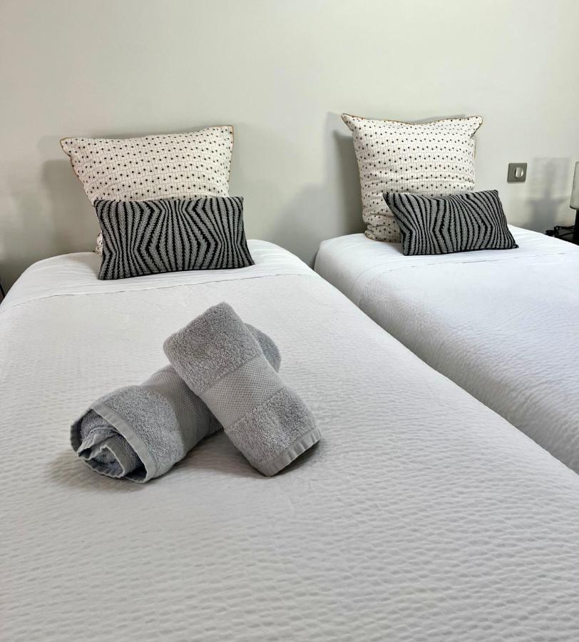 La Cour Carree - Chambres D'Hotes Carcassonne Ngoại thất bức ảnh
