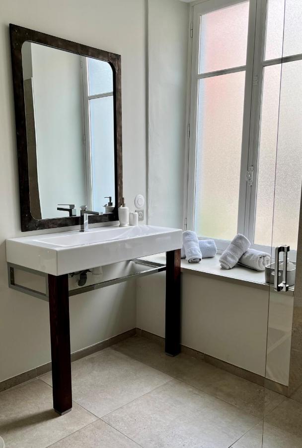 La Cour Carree - Chambres D'Hotes Carcassonne Ngoại thất bức ảnh